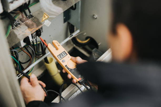 Best Local Electrician Companies  in Oolitic, IN
